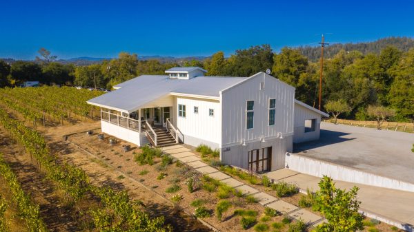 Dry-Creek-Valley-Winery-Guest-House-Lodging-600×337